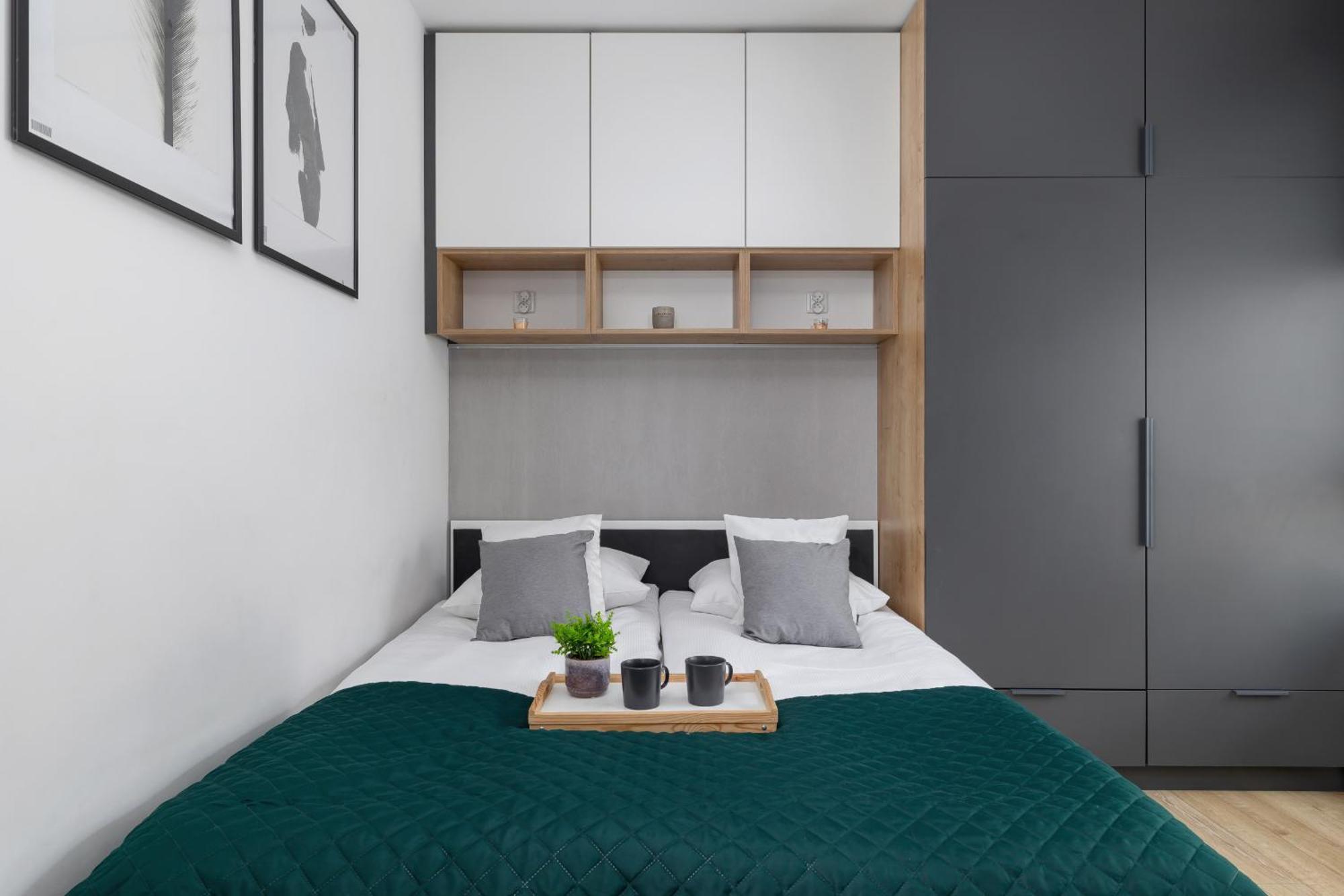 Elegant Apartment In Cracow With Balcony, Parking And Desk By Noclegi Renters 克拉科夫 外观 照片