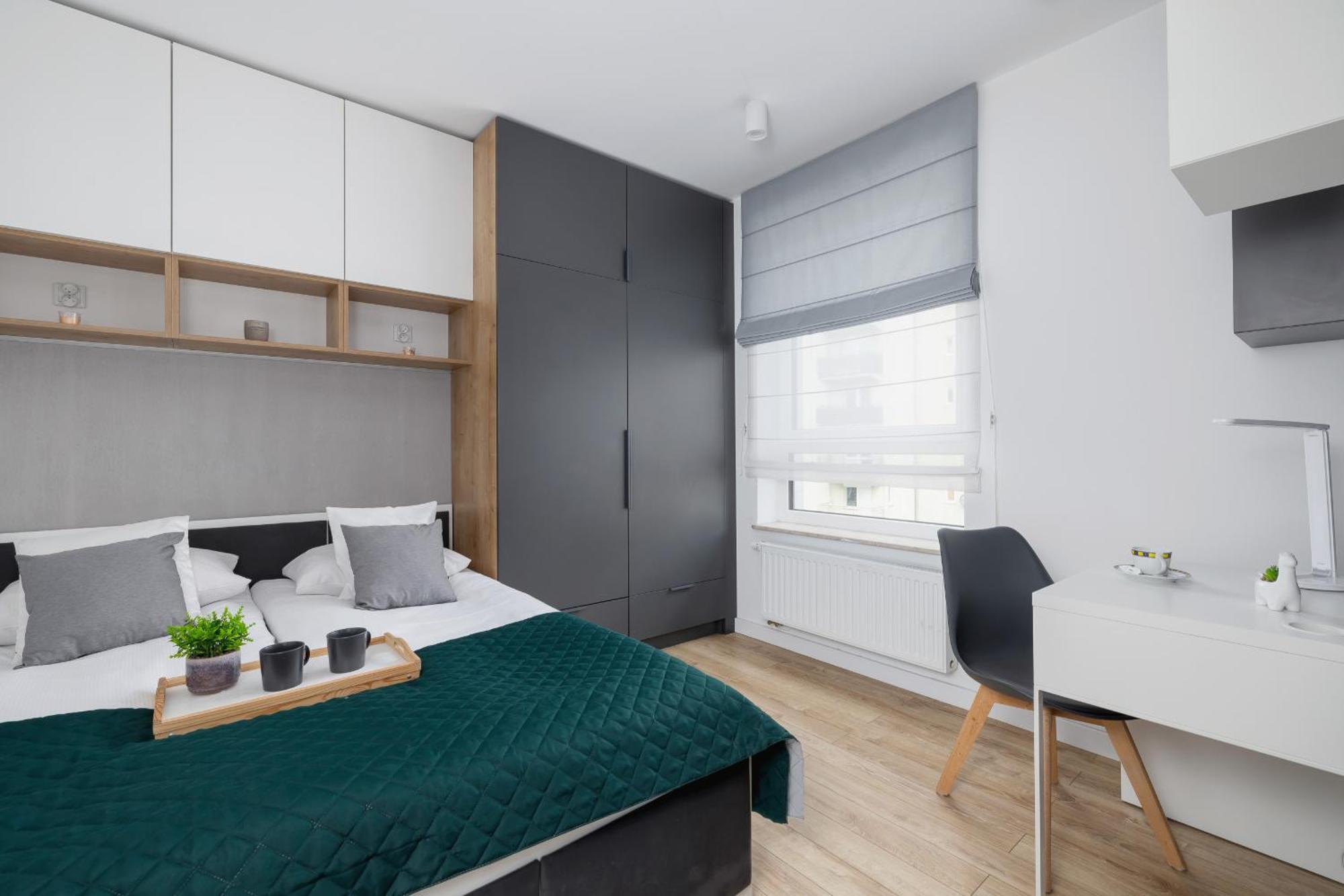 Elegant Apartment In Cracow With Balcony, Parking And Desk By Noclegi Renters 克拉科夫 外观 照片